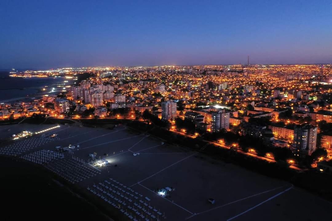 Appartamento Tomis Apartament Constanţa Esterno foto
